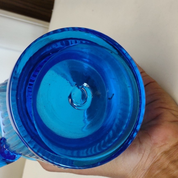 Colonial blue glass vintage pitcher - Picture 5 of 6